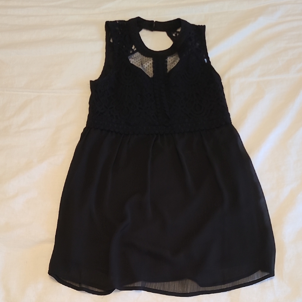 Elegant Black Lace Womens Top